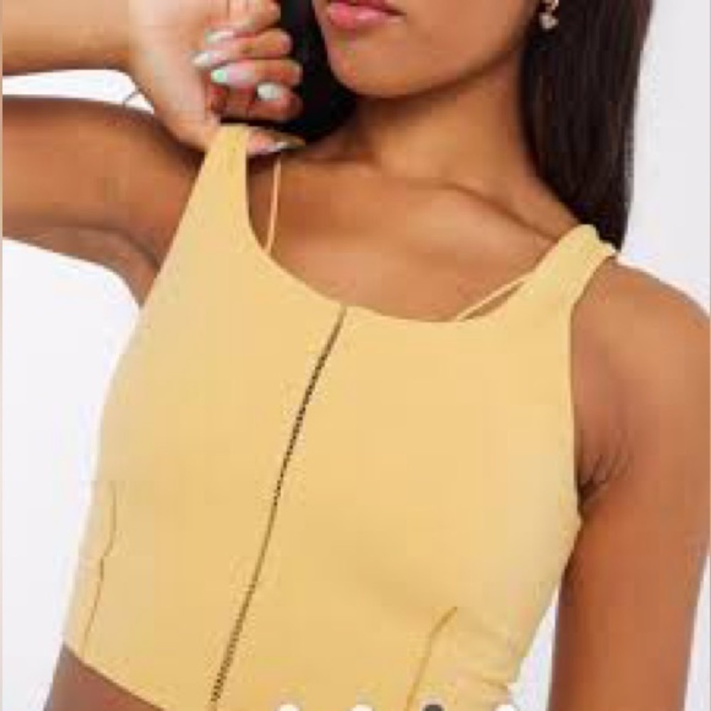 Nike Yoga Luxe Cropped Tank - Picture 2 of 9